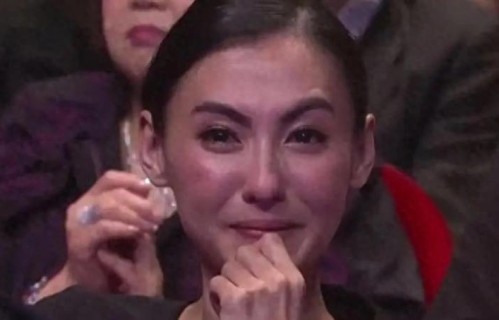 与谢霆锋离异14年，张柏芝官司宣判，结局大快人心 怪不得立下遗嘱 
