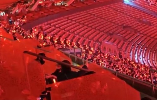 时代少年团马嘉祺、丁程鑫、贺峻霖在张杰演唱会上具体有哪些互动表现？