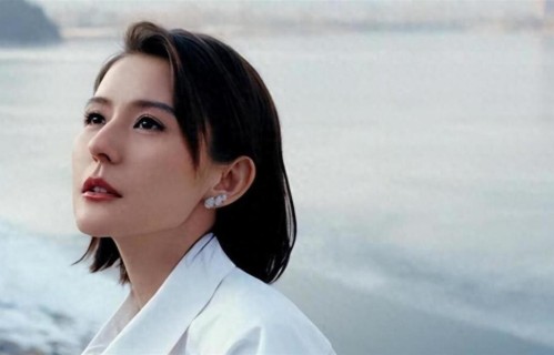 去父留子？39岁热依扎突然宣布暂别演艺圈，原因曝光疑似怀二胎