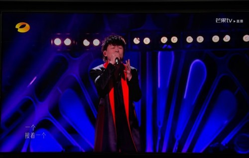 除了破音，胡彦斌在《歌手2026》首期表演的后半段表现如何？
