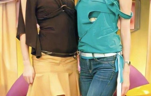 林志玲落泪鼓励小S,小S为其擦去眼泪,好闺蜜一辈子