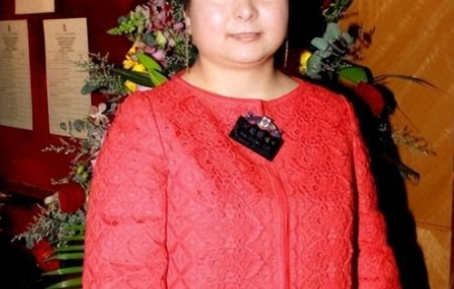 钱再多有什么用！“赌王”女儿何超蕸去世，给所有人狠狠上了一课 