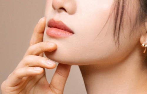 周也和张婧仪谁未来的发展会更好？_资源_对比_流量