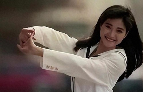 方季惟：她59岁依然是处女，一生从未谈过恋爱，不寂寞也不遗憾！