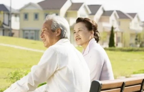俗话说人老两个坎，熬过就长寿，哪两个坎？快看你熬过没？