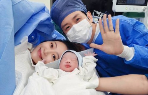 “喜人”刘思维官宣当爸 喊话老婆；你不必为母则刚