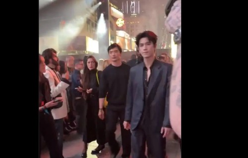 张凌赫亮相纽约秀场获Vogue母版发布|明星路透|直拍|待遇