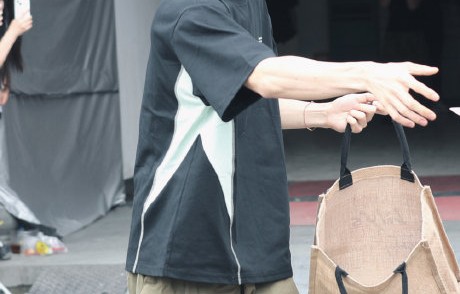 王星越有哪些生活里其他搞笑的“迷糊”事件？