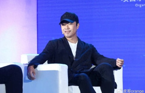 硬刚资本！这一次，我要为陈思诚起立鼓掌