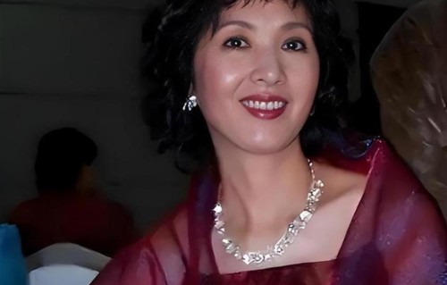 73岁龚雪现状：和丈夫在上海生活，依旧貌美，唯一女儿在美国发展