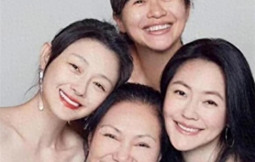 大S走了快一年，妈妈没发过一条悼念 舅舅又走了 她连葬礼都没露面