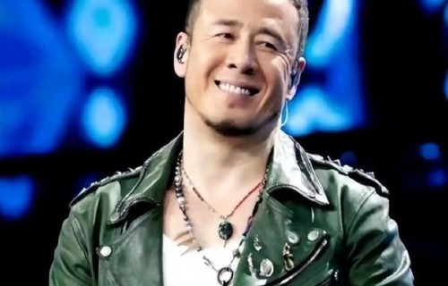 杨坤谈老歌手心愿,只求安稳舞台唱喜欢的歌|歌手2026|歌手舞台|歌手2019