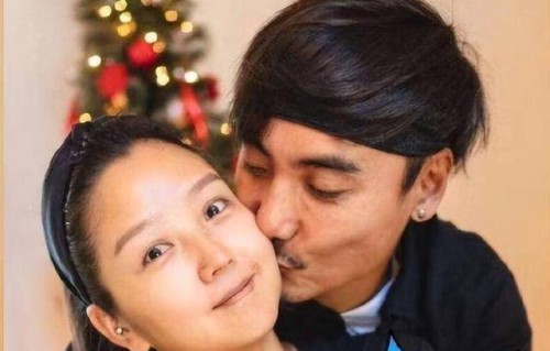 39岁何洁官宣520领证！结婚证是生活的救生筏|赫子铭|刁磊|婚礼|低血糖|法院