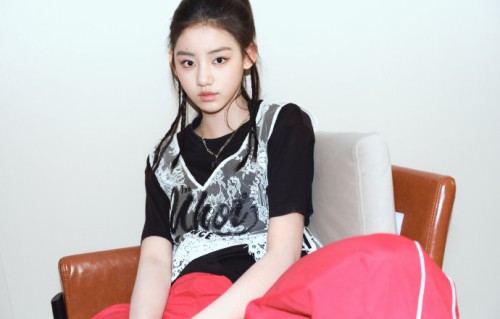 14岁刘佳玺舞台复仇摇燃爆全场，新生代艺人力破刻板印象