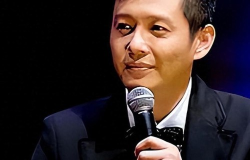 62岁在大理烧陶，当年春晚搭档倪萍，他现在连热搜都不上