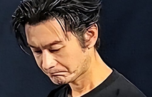 5天6个瓜！被抓、卖房还债、曝被家人“吃绝户” 黄晓明最让人意外 