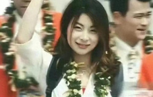 一眼万年！郭晶晶年轻时候太美了，怪不得迷的霍家大公子挪不开眼