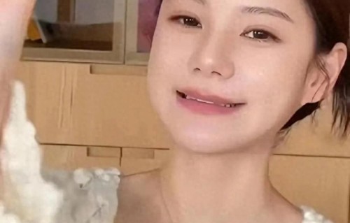 不装了！马筱梅又口出狂言：俩娃姓汪不姓马！和汪小菲一样没良心 