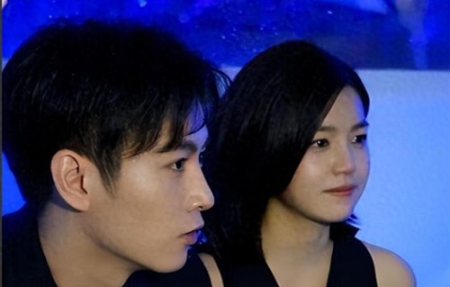 反击陈妍希仅1周，38岁陈晓登上人民日报，透露了3大强烈信号