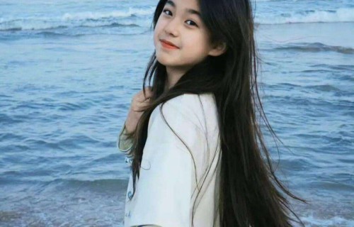 刘畊宏女儿小泡芙12岁近照曝光：等比例长大，网友直呼认不出