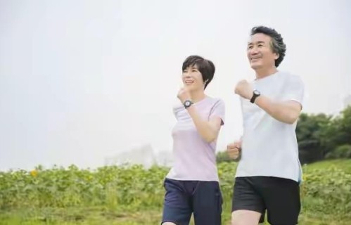 人过六十照顾高龄父母：守好6个原则，爹娘享福，自己舒心