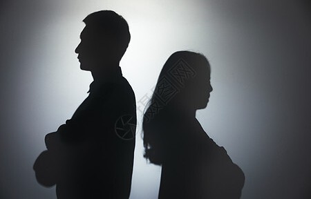 令人唏嘘！近九成离异女性私下承认：若能重新来过，绝不这样选