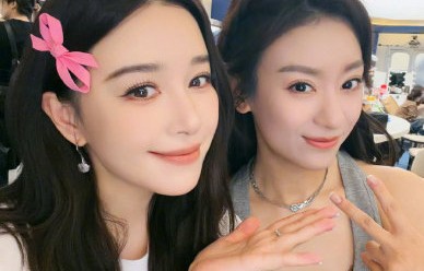 温峥嵘和阚清子在节目中的关系如何，有过哪些互动？