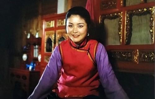 68岁演员隋永清离世，最后画面曝光，常年烟不离手，谁劝都戒不掉 