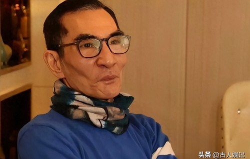 瘦骨嶙峋现身灵堂，二十年不见人影，他却没病也没穷 