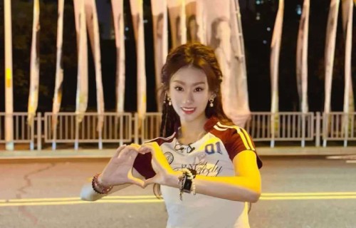 《乘风2026》第三场公演:张艺上与侯宇被淘汰