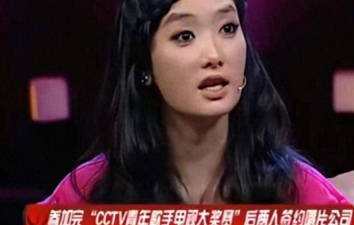 凤凰传奇现状：搭档24年没成夫妻，如今一个年入千万，一个负债！