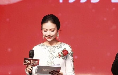 知名女主持人熹菲抗癌10年不幸去世，年仅37岁，去年曾许愿再活5年