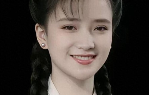 长得太美被导演占为己有，4年后生下儿子，如今儿子又给她争光了