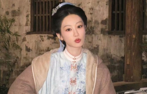 杨紫李祯520发自动回复与粉丝互动