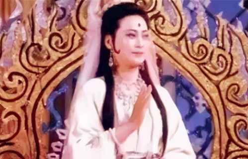 纪实她是西游记中“观音菩萨”的扮演者，演完菩萨后，现状如何？_左大玢_变化_天空