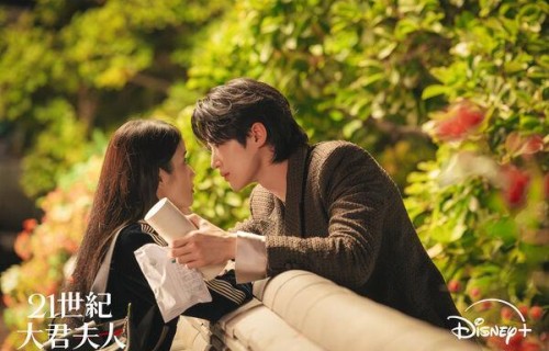 IU自信：没掉出过业界第一　《21世纪》开播超狂⋯挤进MBC历来前三