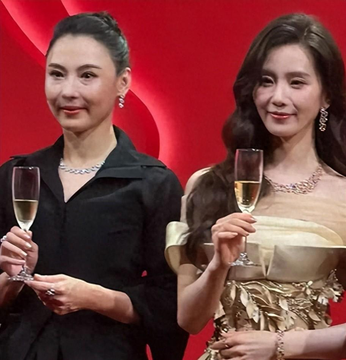  打开网易新闻 查看精彩图片 